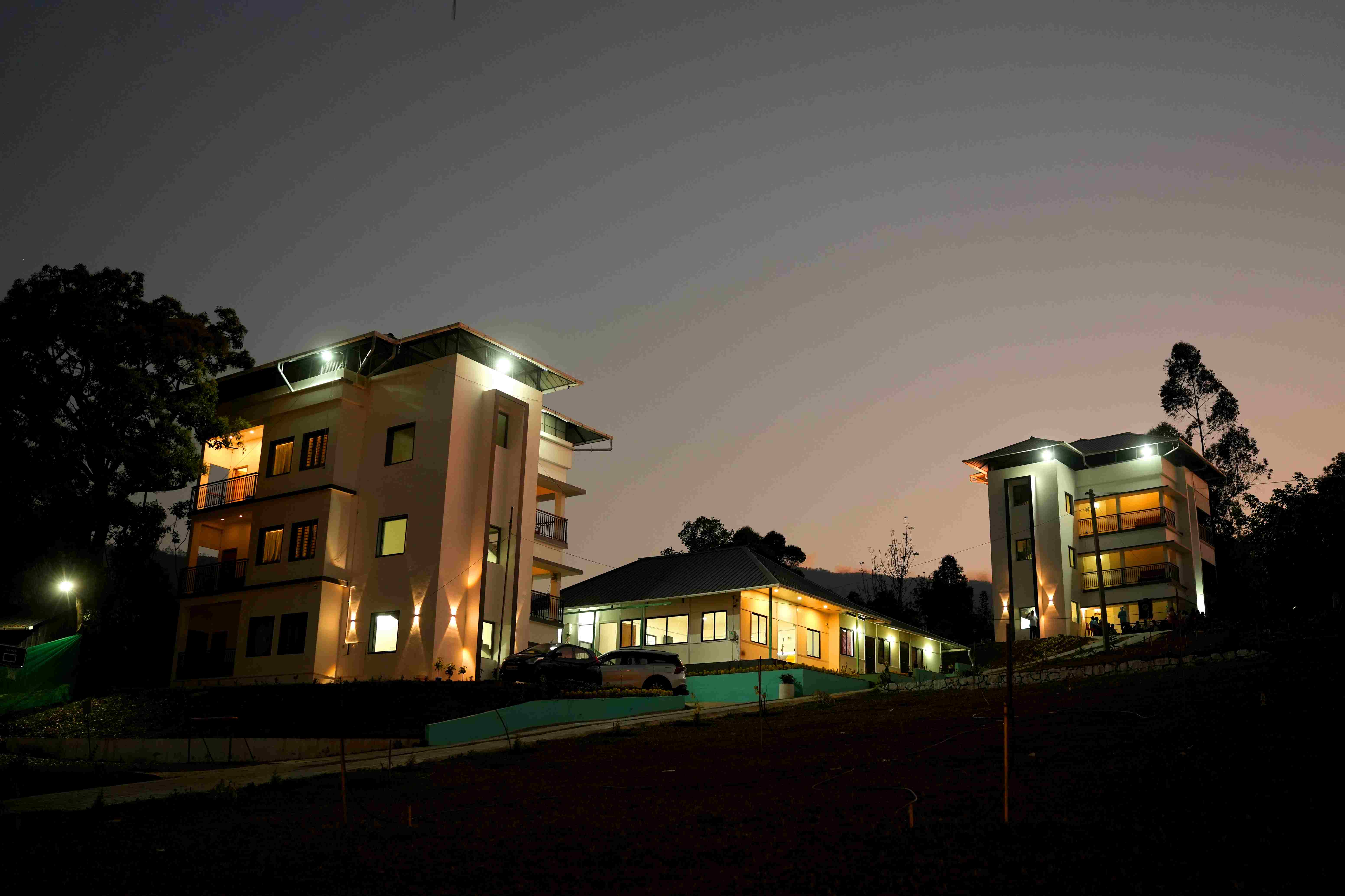 accomodation in Kanthalloor